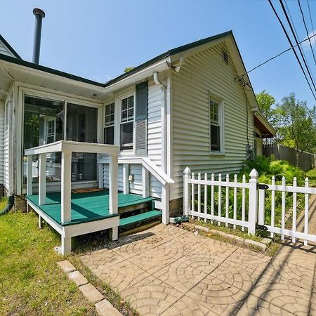 Boyne City Cottage Walk To Downtown And Lake! Exterior photo