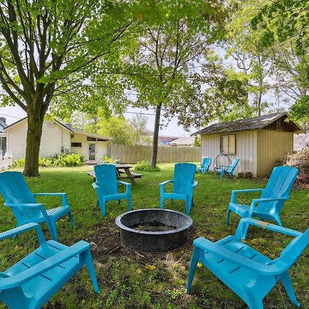 Boyne City Cottage Walk To Downtown And Lake! Exterior photo